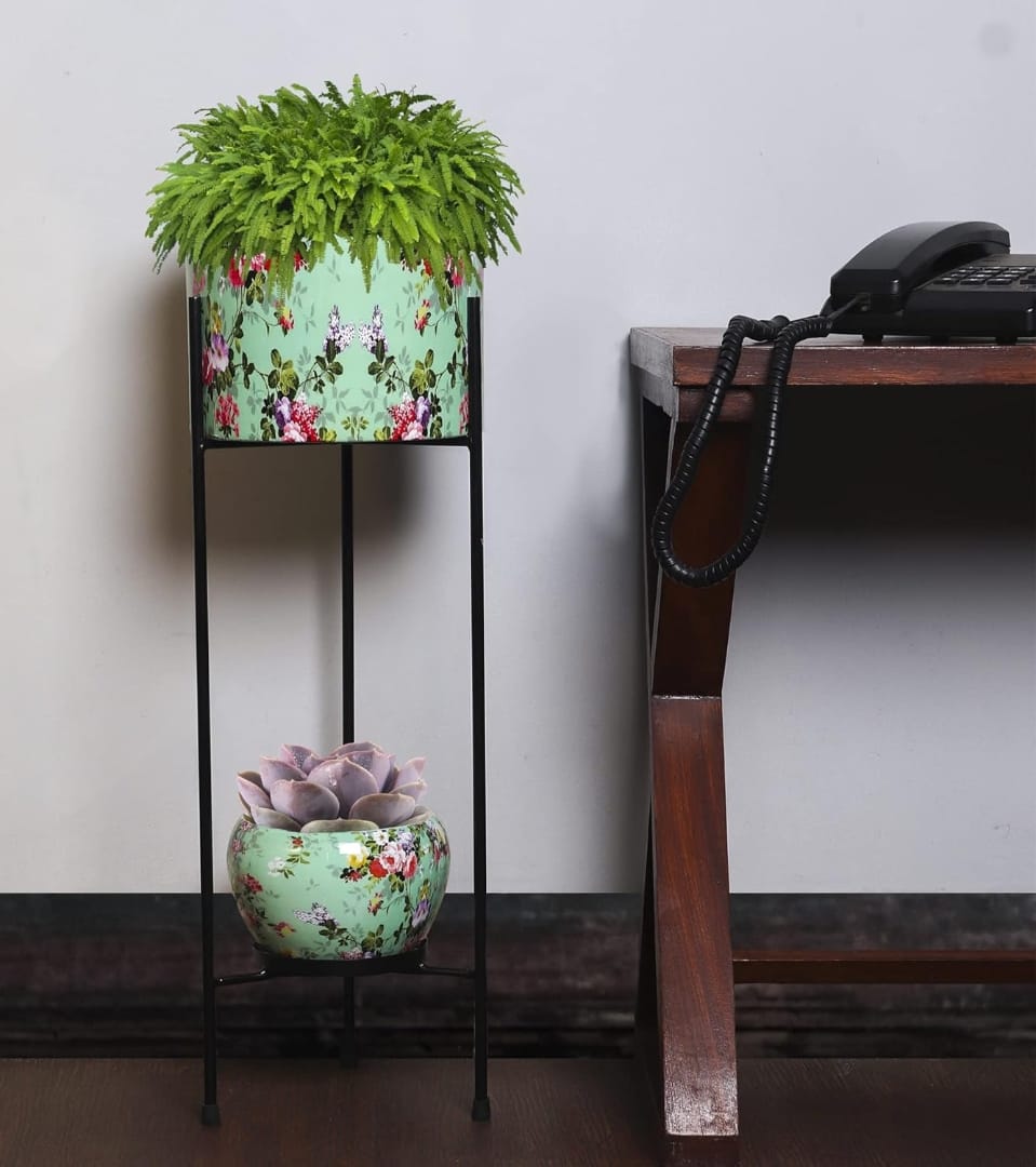 Fancy Metallic Planter – 1005 Green